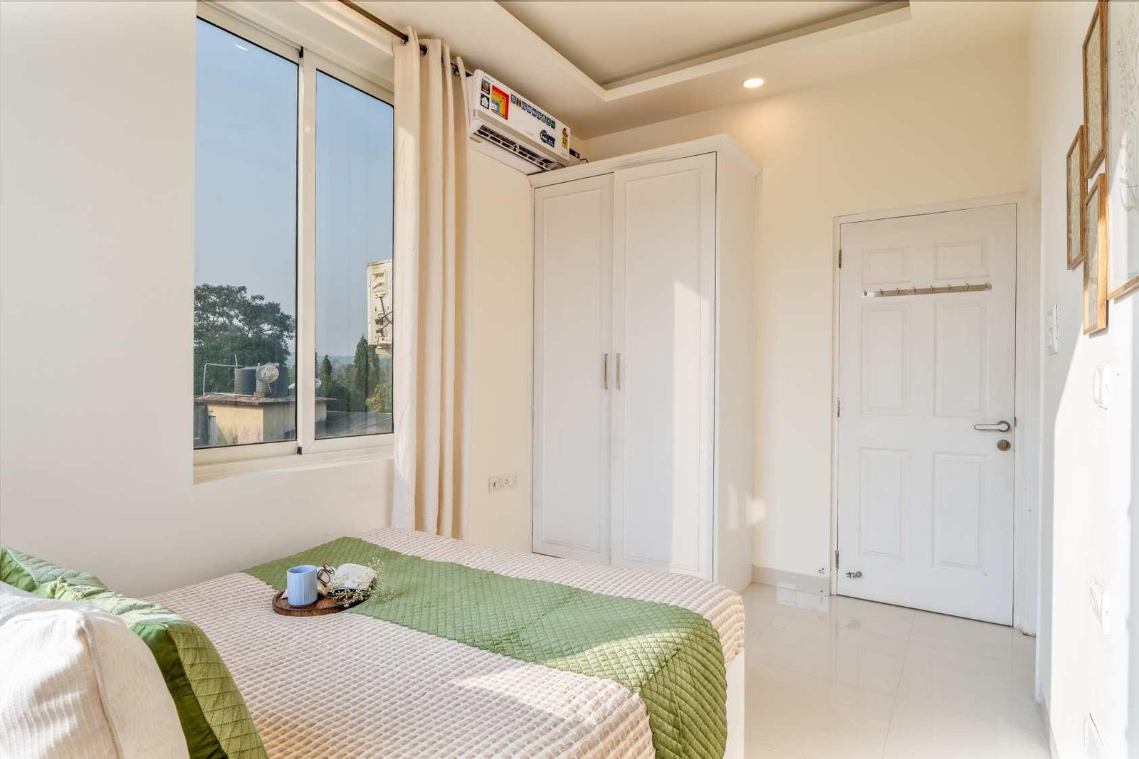 Greens - cosy 1bhk with pvt balcony