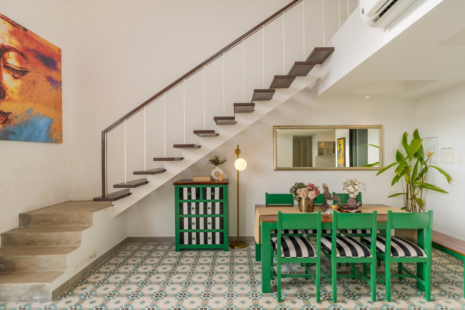 Sky - 3bhk Penthouse w/pvt jacuzzi + rooftop photo