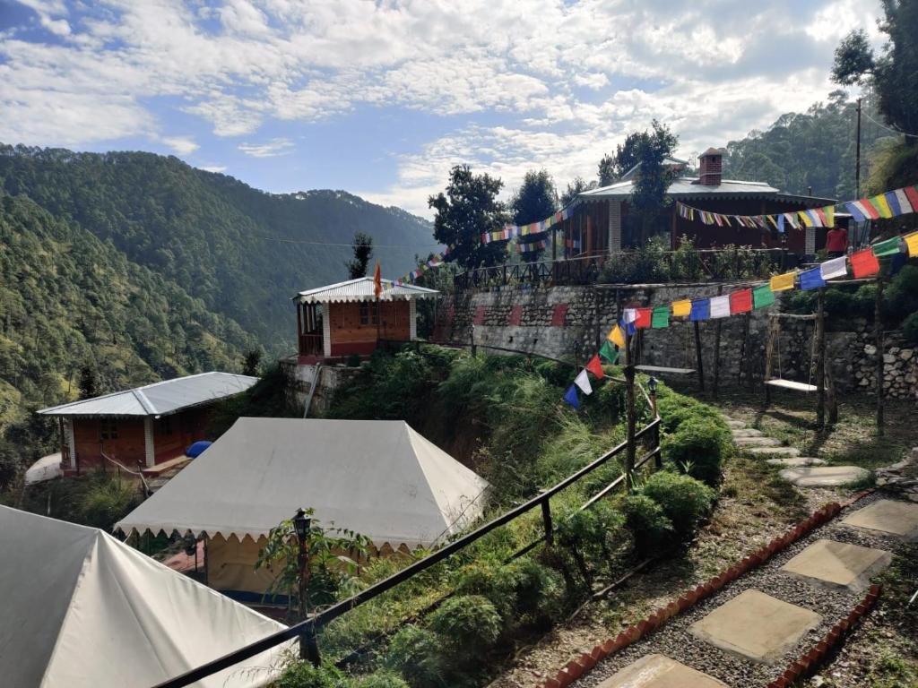 Myrica Cottages by Stayora, Kainchi Dham